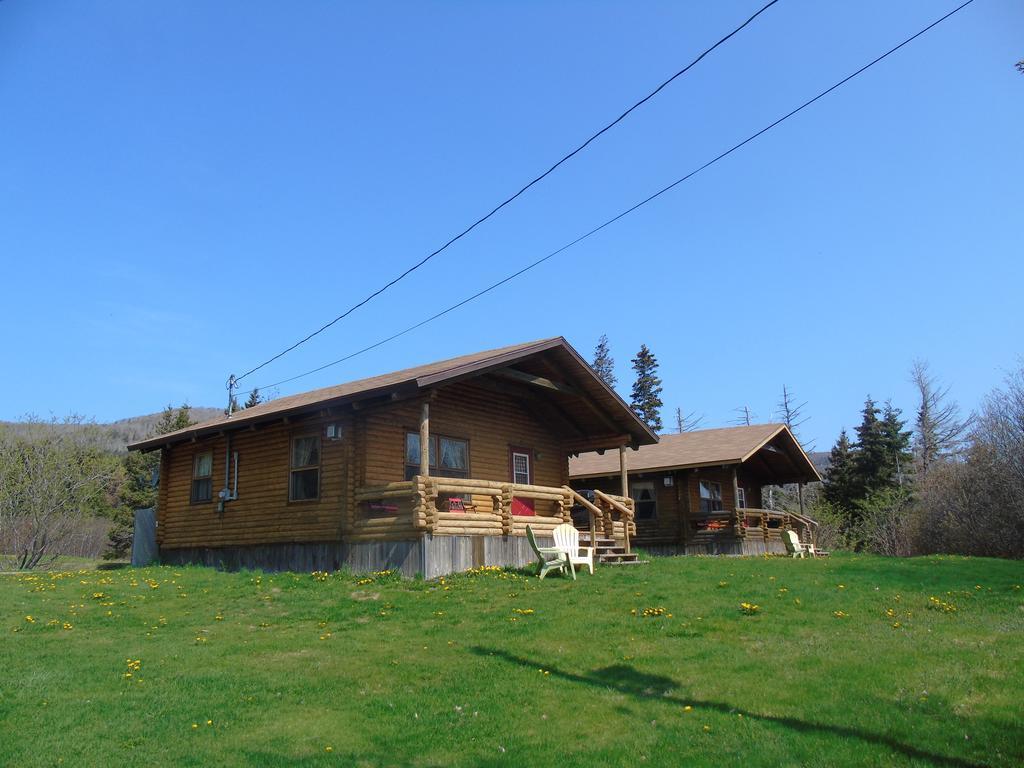 Cajun Cedar Log Cottages Margaree Forks Ngoại thất bức ảnh